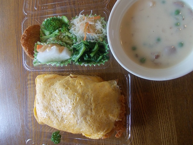チキンライス&クリームシチュー